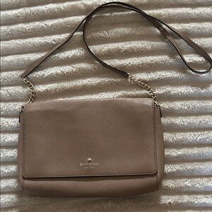 Kate Spade Staci Beige Crossbody Bag with Chain Strap